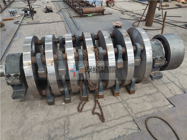 <a href='http://m.molycao.cn/psxl/4.html' target='_blank'><span>廢鋼破碎機</span></a><a href='http://m.molycao.cn/scxc/1572.html' target='_blank'><span>錘頭</span></a>