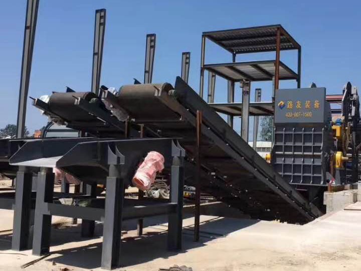 如何避免<a href='http://m.molycao.cn/psxl/4.html' target='_blank'><span>廢鋼破碎機(jī)</span></a>廢料造成的傷害